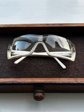 Vintage Chanel 5067 Grey Gradient Sunglasses in White Frame - Circa early 2000s